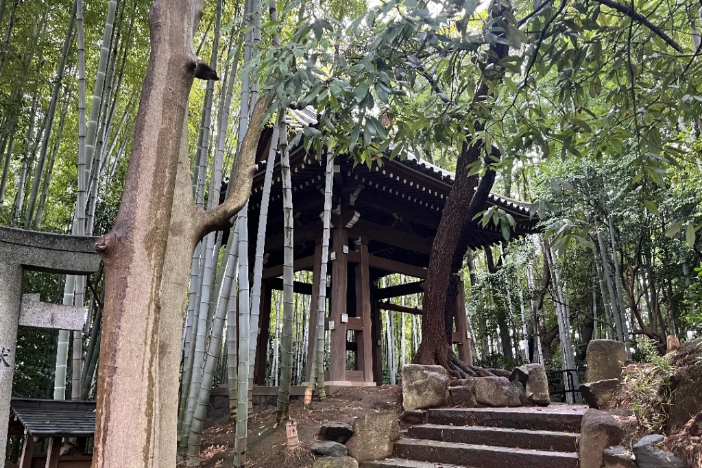 竹と鐘